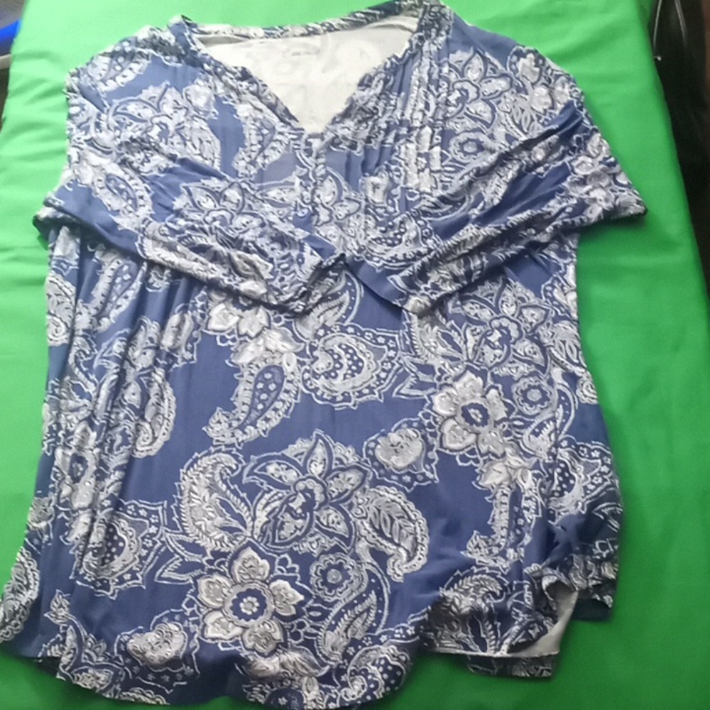 Pre-loved top